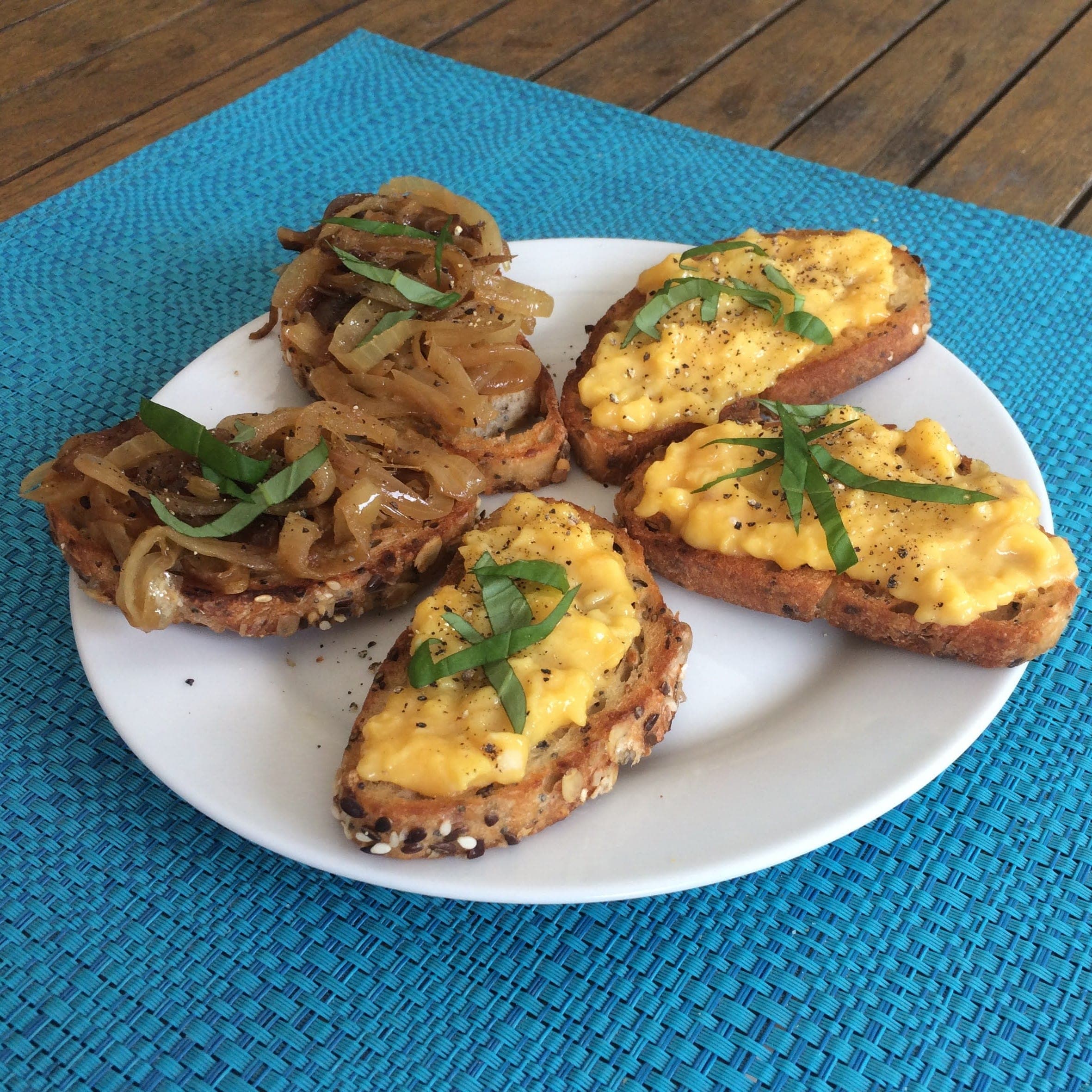 Scrambled Egg Toast